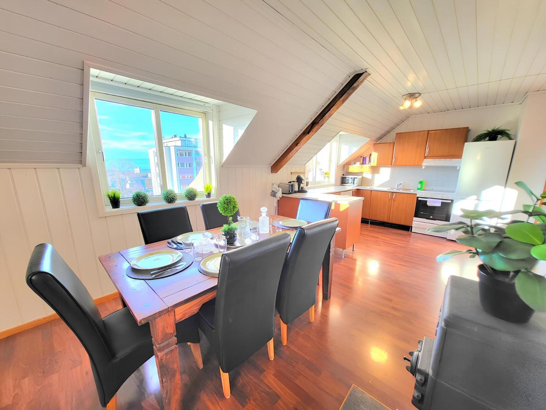 Апартаменты Sunset Penthouse, Fjord View & Parking Тронхейм Экстерьер фото